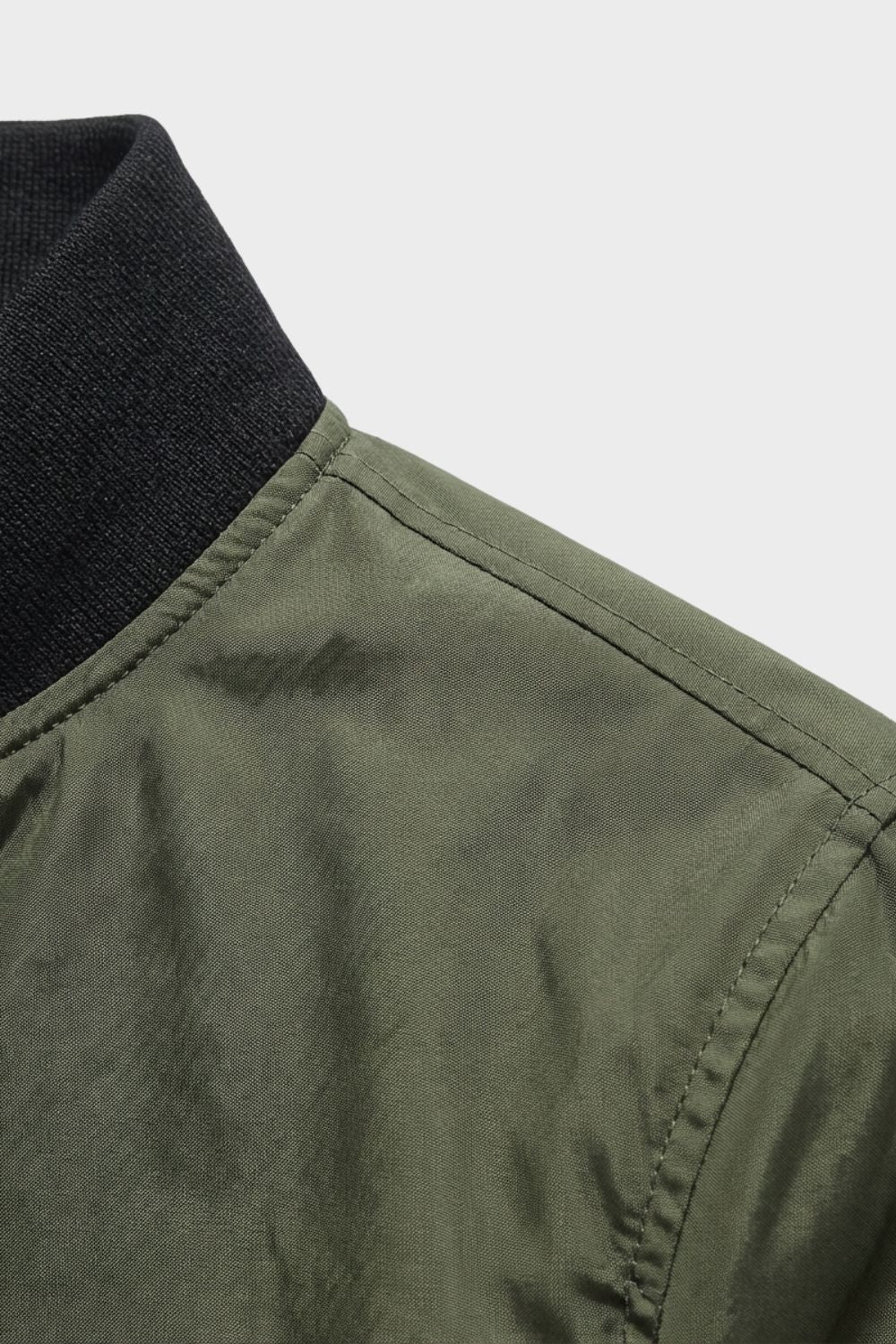 Bomberjacke Herren mit Reißverschluss und Stehkragen – Model 2
