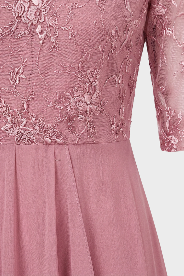 Damen Chiffon Maxikleid in Champagner mit Spitzenoberteil und 3/4-Ärmeln