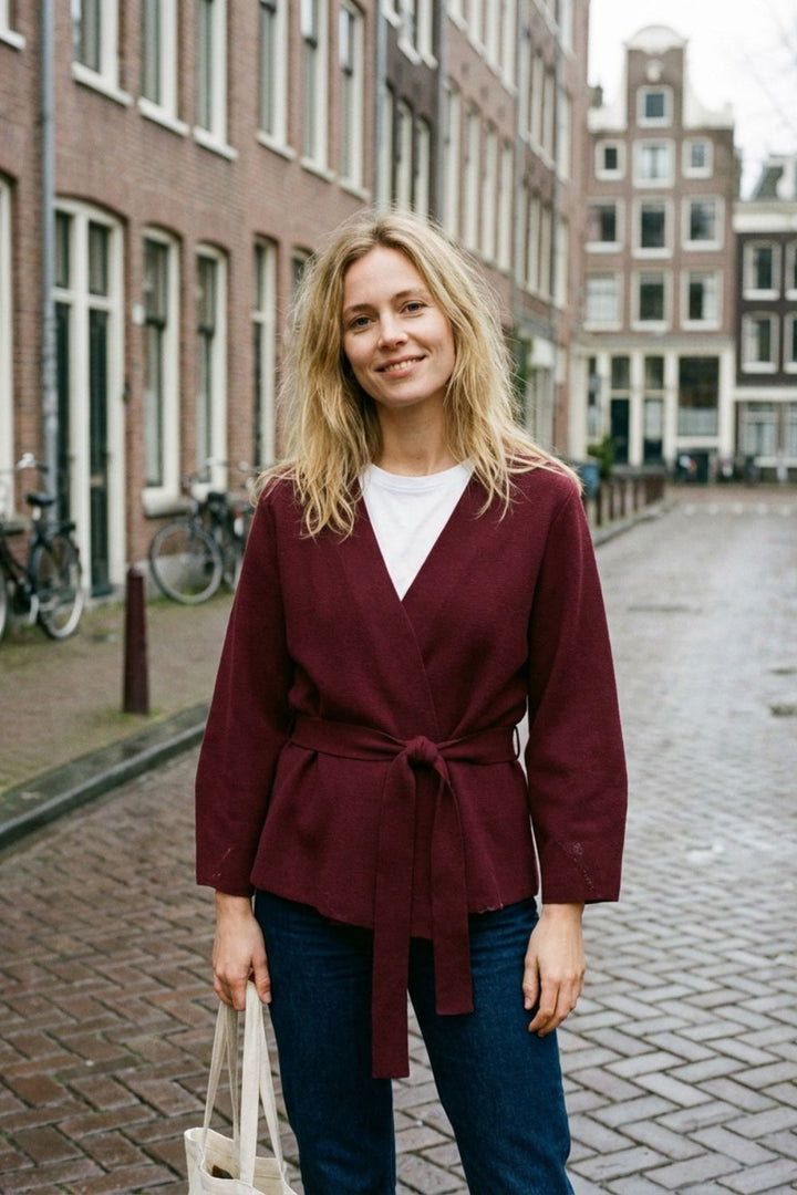 Damen Wickelbluse mit Gürtel und V-Ausschnitt