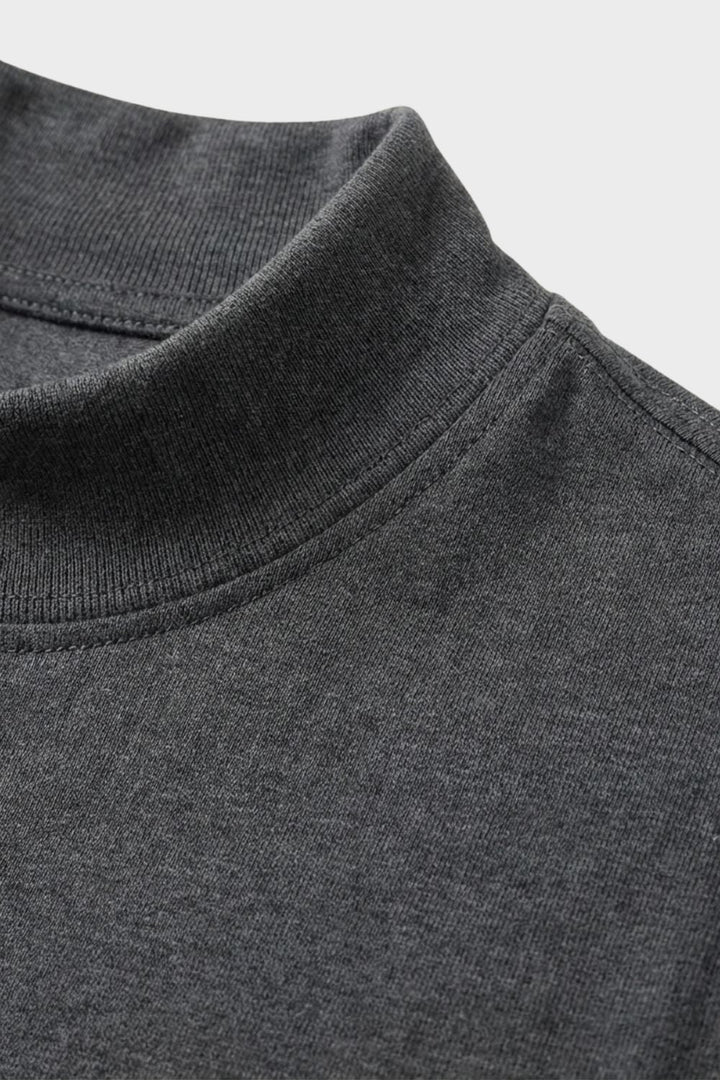 Herren Mock-Neck Tee – Fitted – Profil-Ansicht