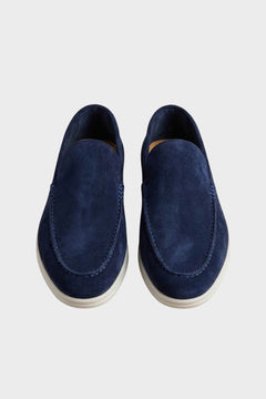 Marineblau