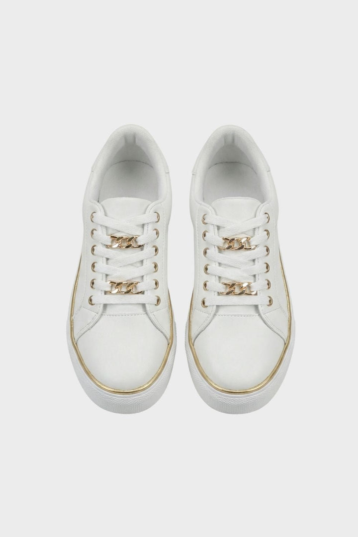 Sneaker Damen Schwarz mit Goldkette und Plateausohle