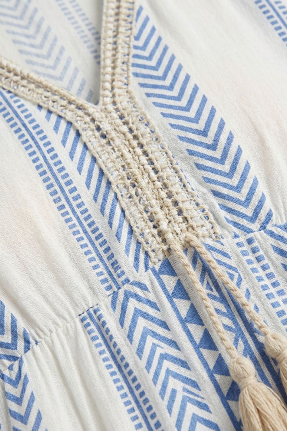 Sommerkleid Damen V Ausschnitt mit Muster und Quasten